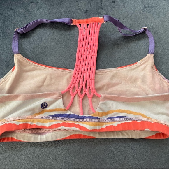 Lululemon bra - Picture 2 of 2